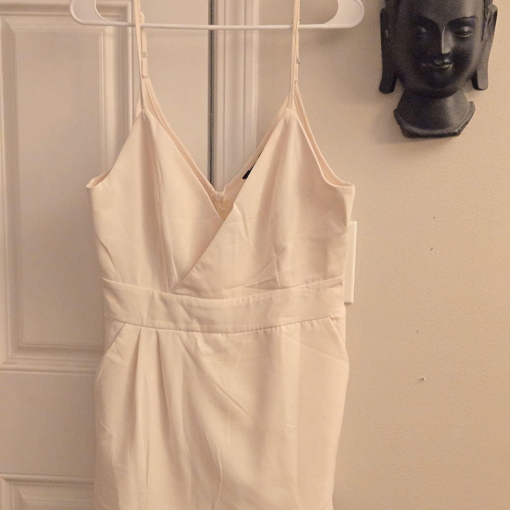 Chicme Cream Sleevelwss Romper